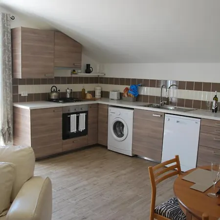 Casa Con Vista Holiday Rentals, Wisteria *
