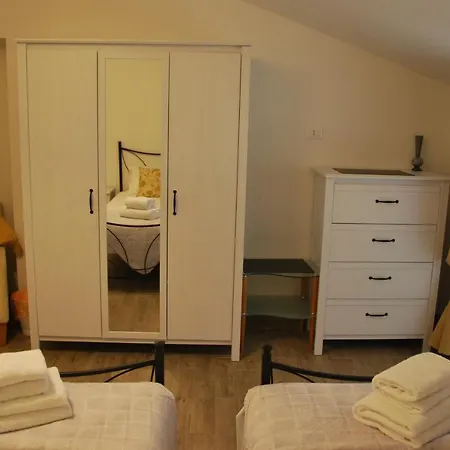 Apartmán Casa Con Vista Holiday Rentals, Wisteria *