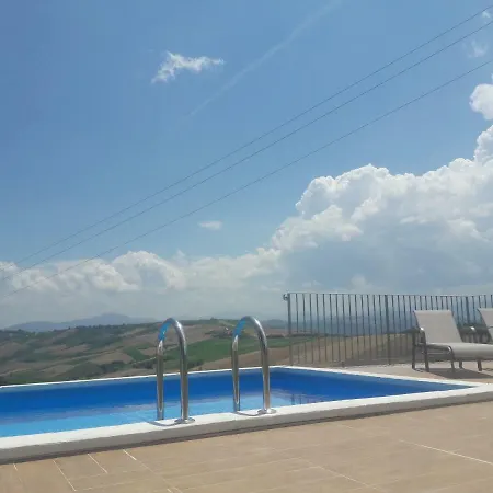 Casa Con Vista Holiday Rentals, Wisteria Apartment *