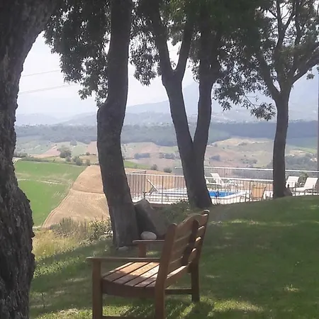 Casa Con Vista Holiday Rentals, Wisteria Apartment *